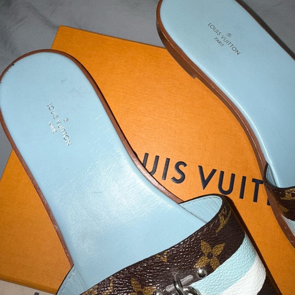 Louis Vuitton Lock It Monogram Mules Slides Sandals Blue Brown size 40 Authentic - Picture 6 of 7